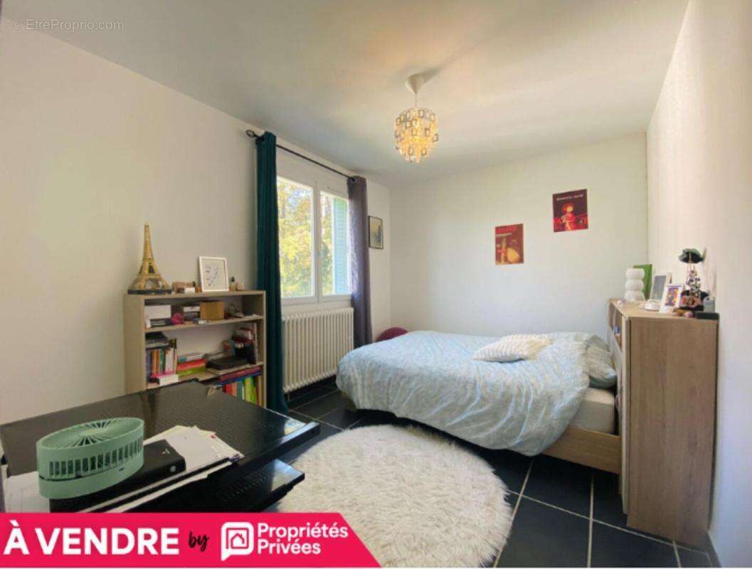 Appartement Digne Les Bains 4 pièce(s) 80.35 m2 - photo 4