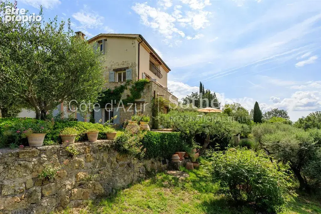 Propriété de prestige : villa provençale à Montauroux avec vue panoramique et piscine - photo 3