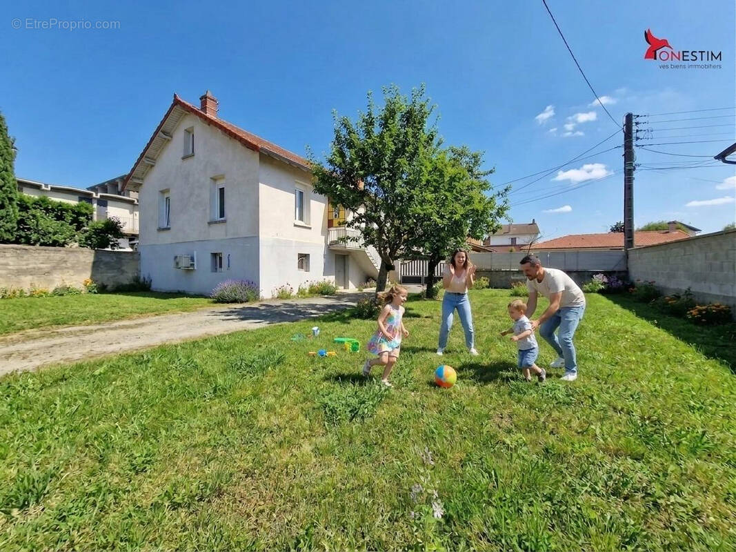 Maison à FEURS