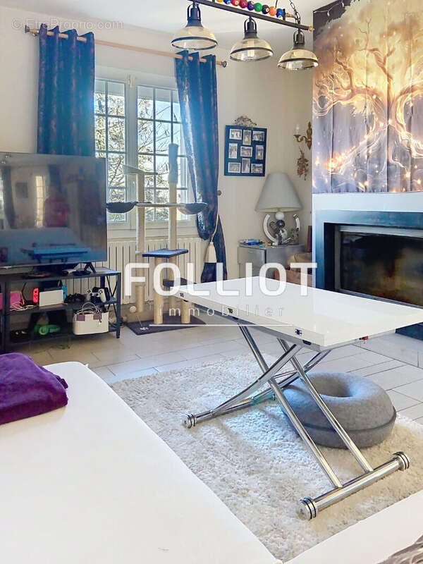 Maison à SAINT-SEVER-CALVADOS