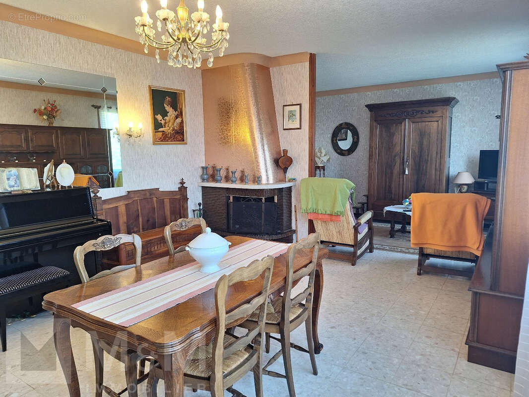 Maison à GINOLES