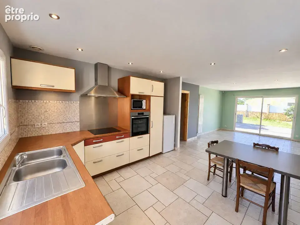 Maison 6 pièces 131 m² à vendre à Chateauneuf-Sur-Isere (26300) - photo 1