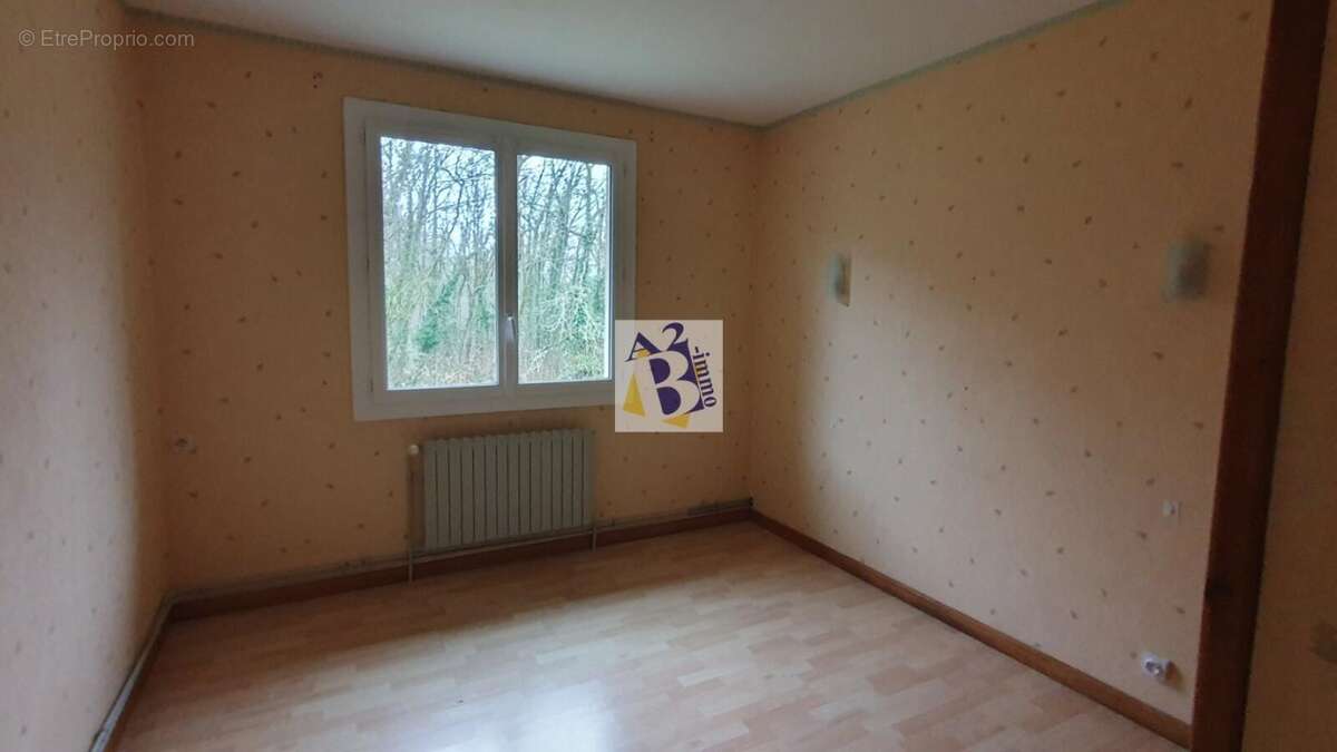 Maison à PUYMOYEN