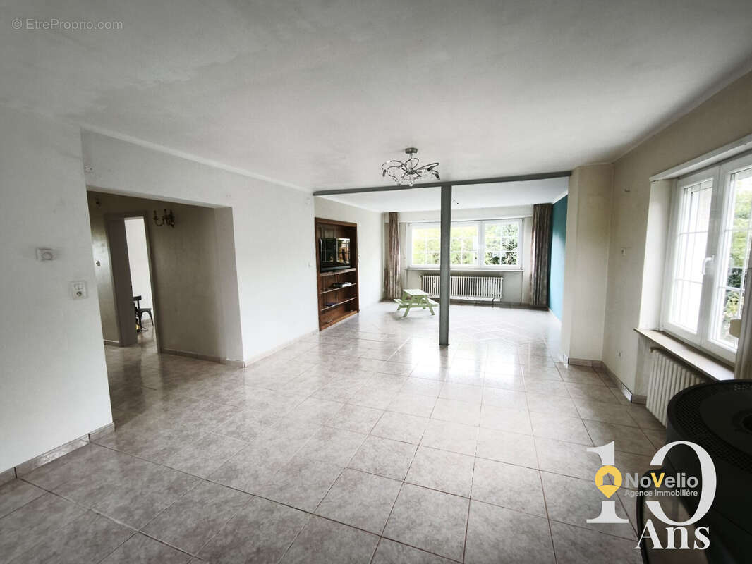 Maison 170 m² à Folkling  - photo 8