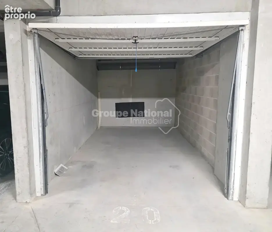 Parking à MIRAMAS
