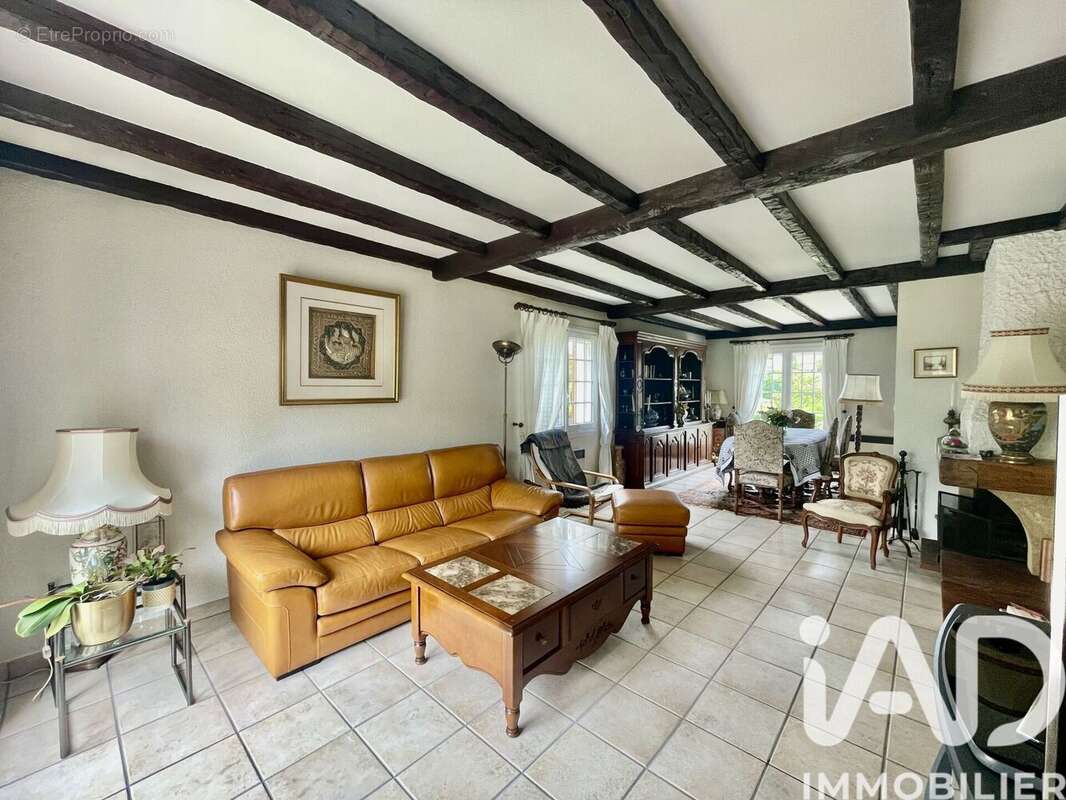 Photo 4 - Maison à EVRY-GREGY-SUR-YERRE