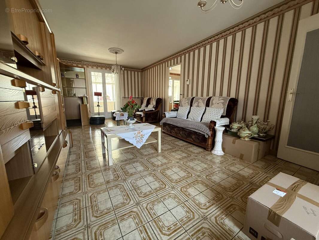 Maison à JOUE-LES-TOURS