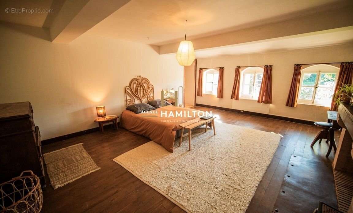 Maison à CORDES-SUR-CIEL