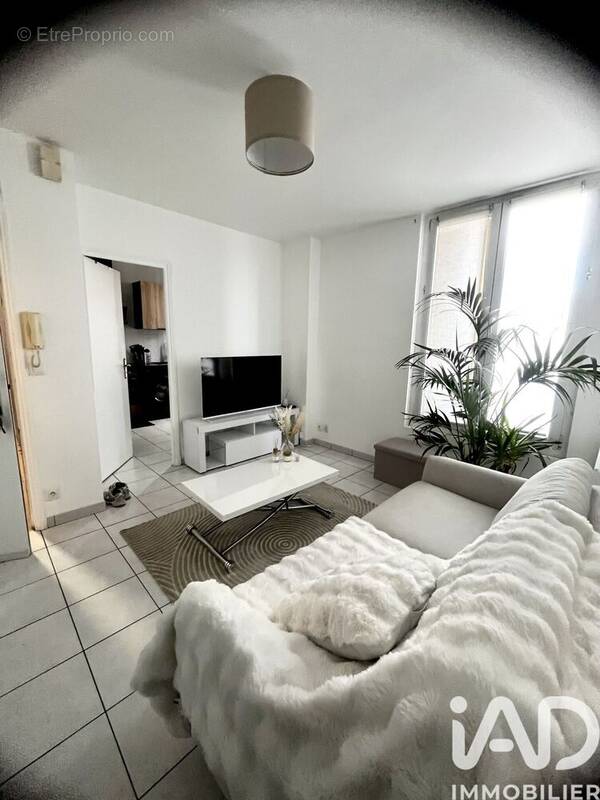Photo 1 - Appartement à ARGENTEUIL