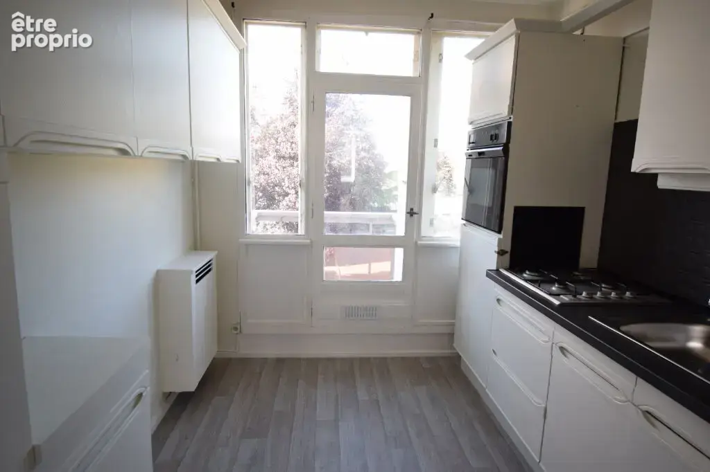 Appartement  3 pièce(s) 55 m2 76410 - photo 2