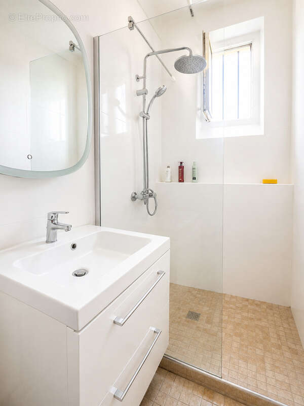 Bel appartement F3 à Enghien-les-Bains - photo 4