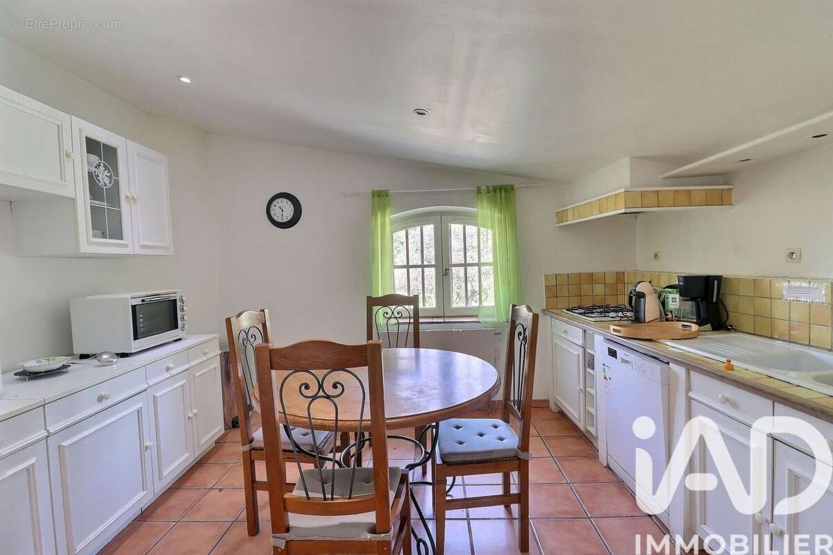 Photo 8 - Maison à SAINT-JULIEN