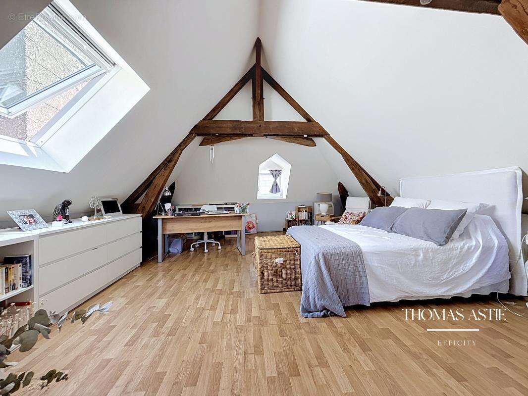 Maison 109 m² à Saumur  - photo 10