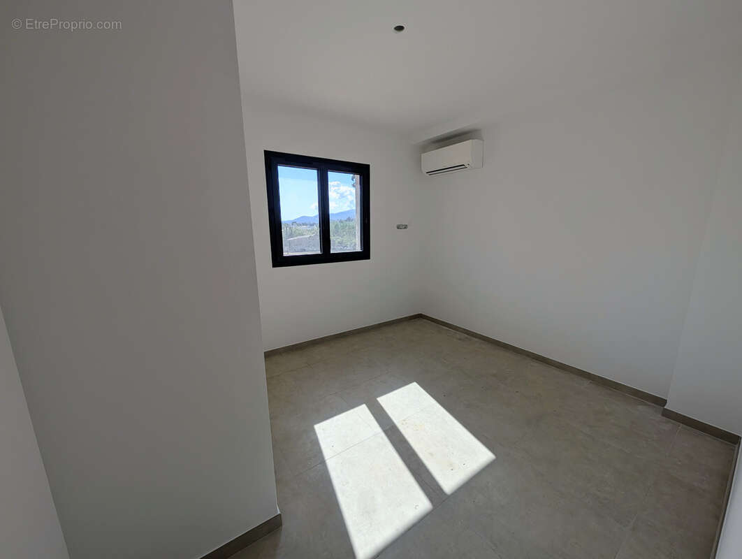 Appartement à BORGO