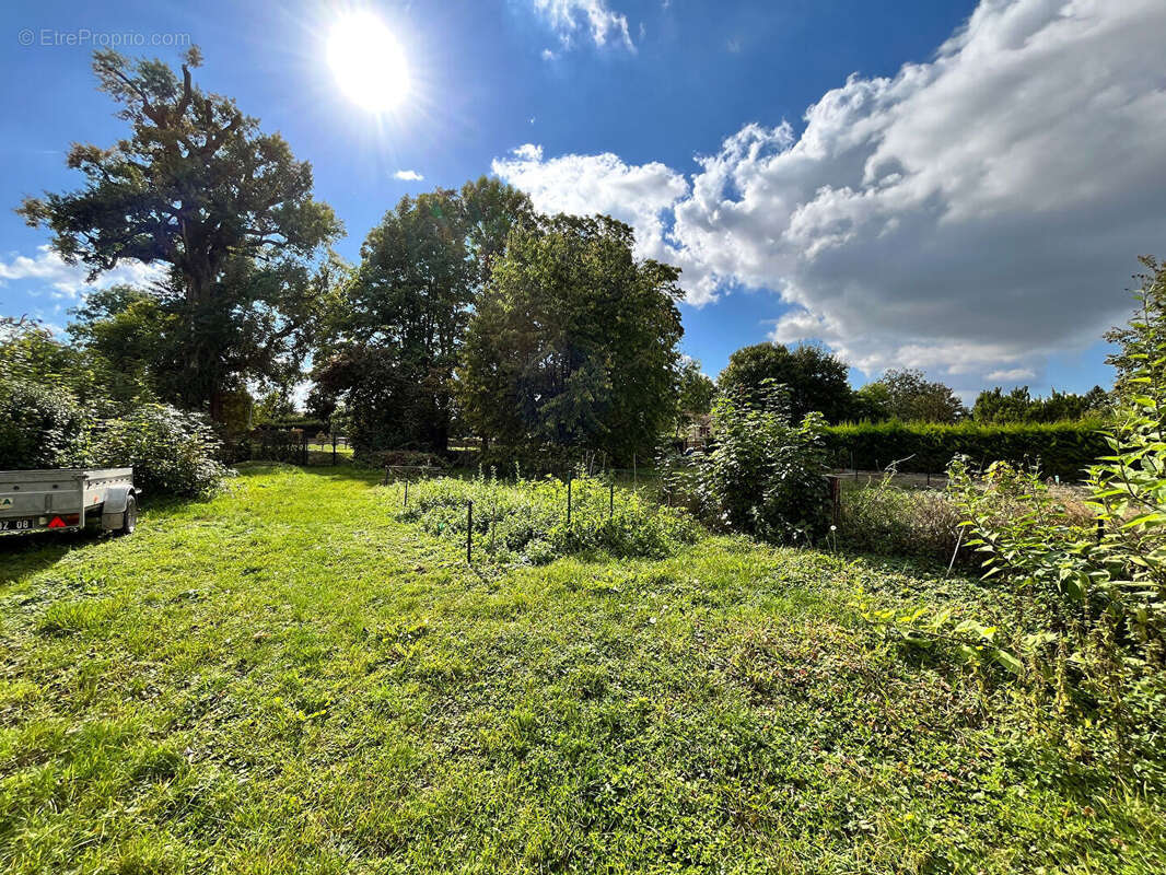 Maison à BOULT-SUR-SUIPPE