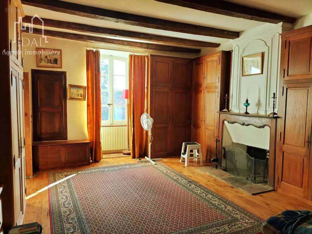 Maison à SAINT-AFFRIQUE