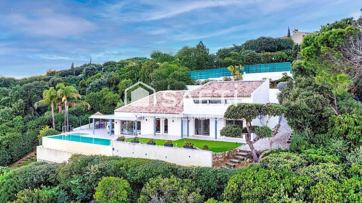 Photo 1 - Maison à LES ISSAMBRES