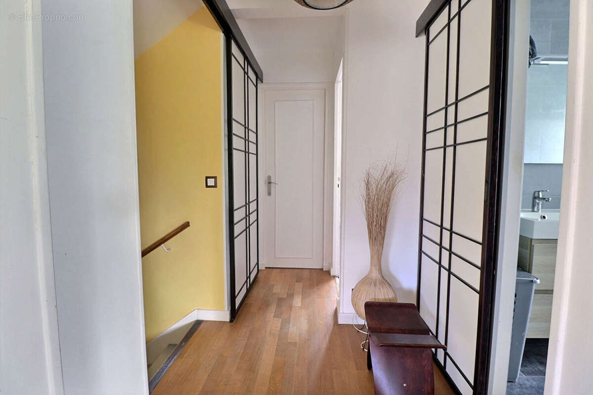 Maison à MAREIL-MARLY