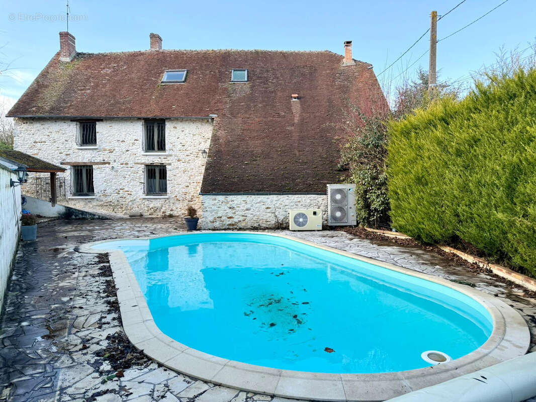 Maison à ROZAY-EN-BRIE