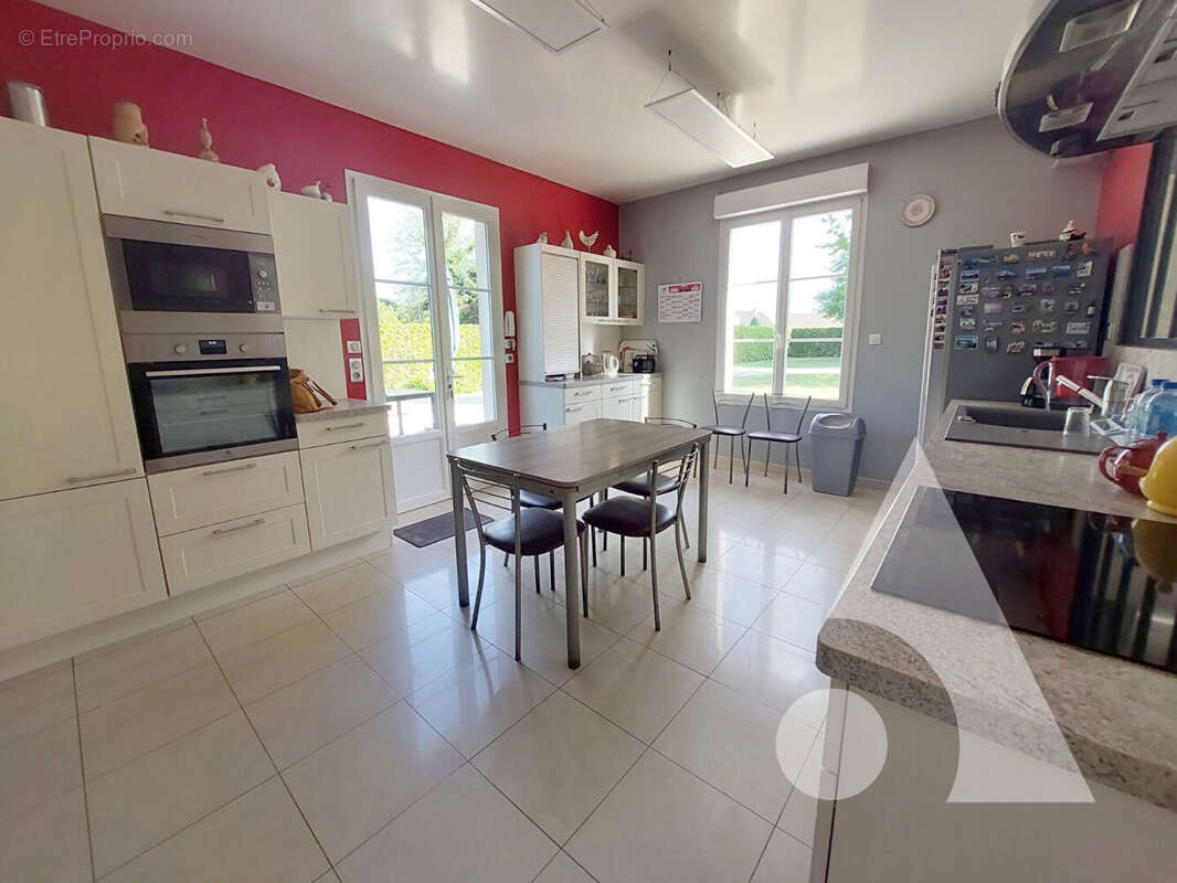 Maison à CREPY-EN-VALOIS