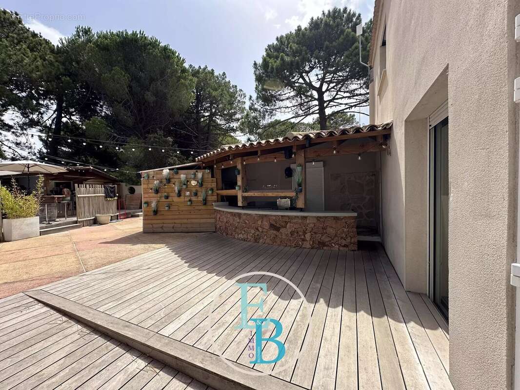 Appartement à LECCI