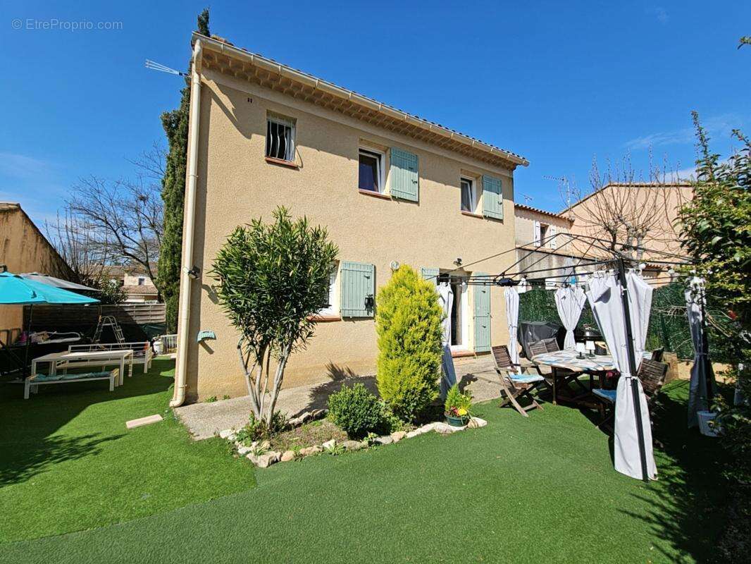 Maison à PERTUIS