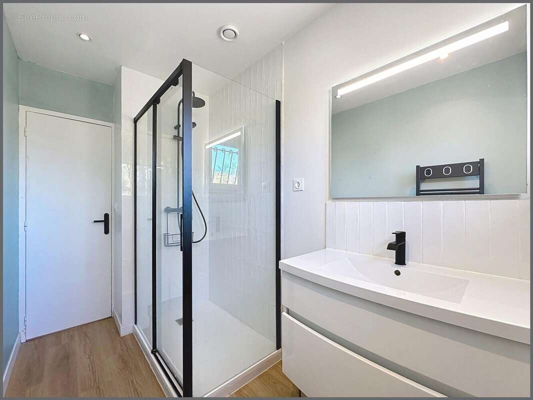 Photo 8 - Maison à LEOGNAN