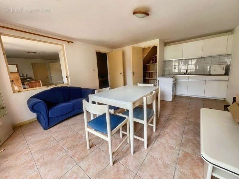 Maison à vendre 5 pièces  (49) avec de nombreuses dépendances habitables - photo 9