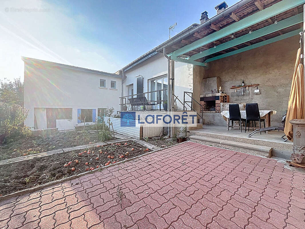 Maison à MUSSEY-SUR-MARNE