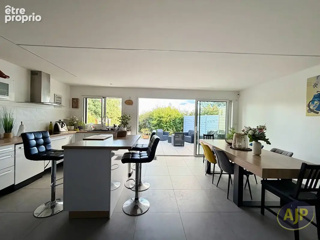 Maison  6 pièce(s) - photo 4