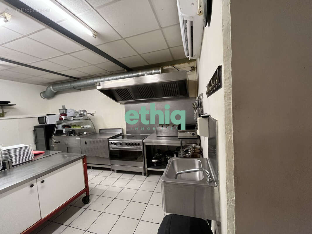 120 m² à Baie-Mahault  - photo 6
