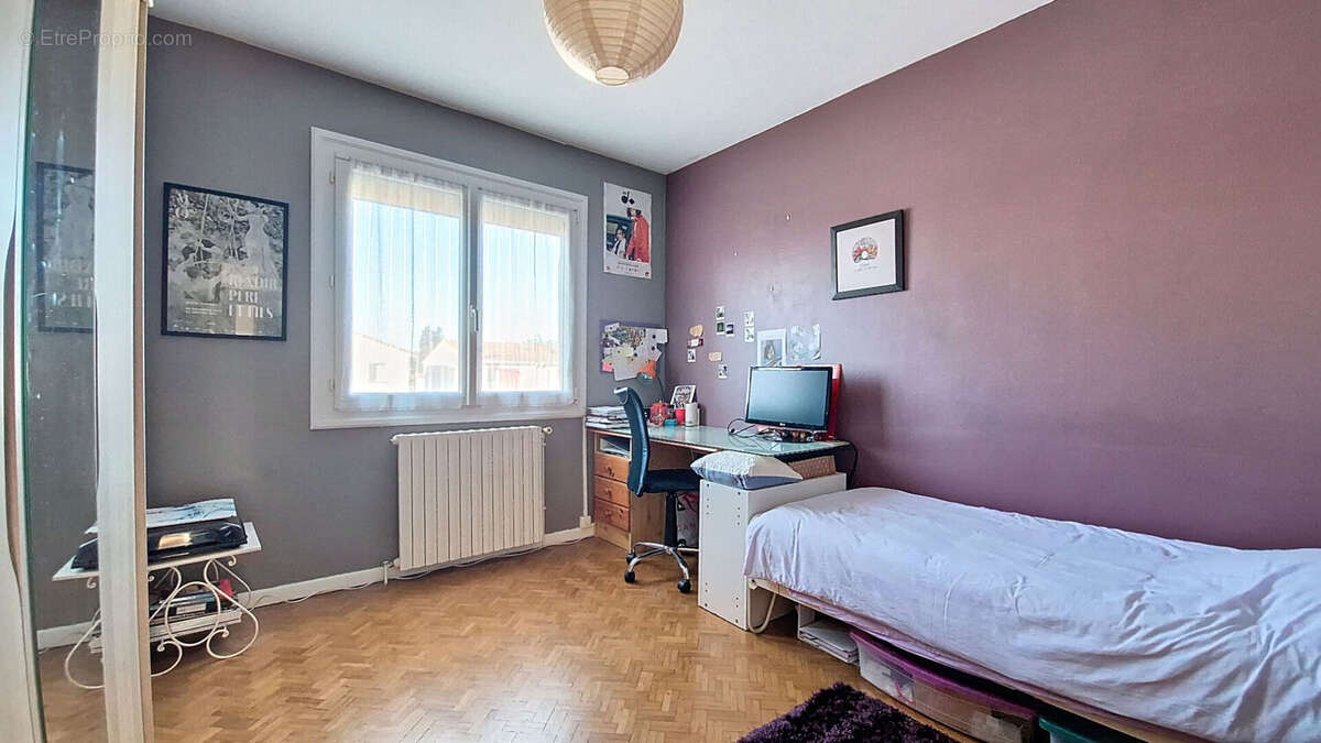 Maison à VILLENAVE-D'ORNON