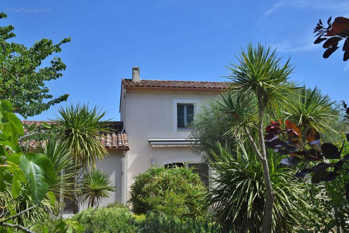 Maison à UZES