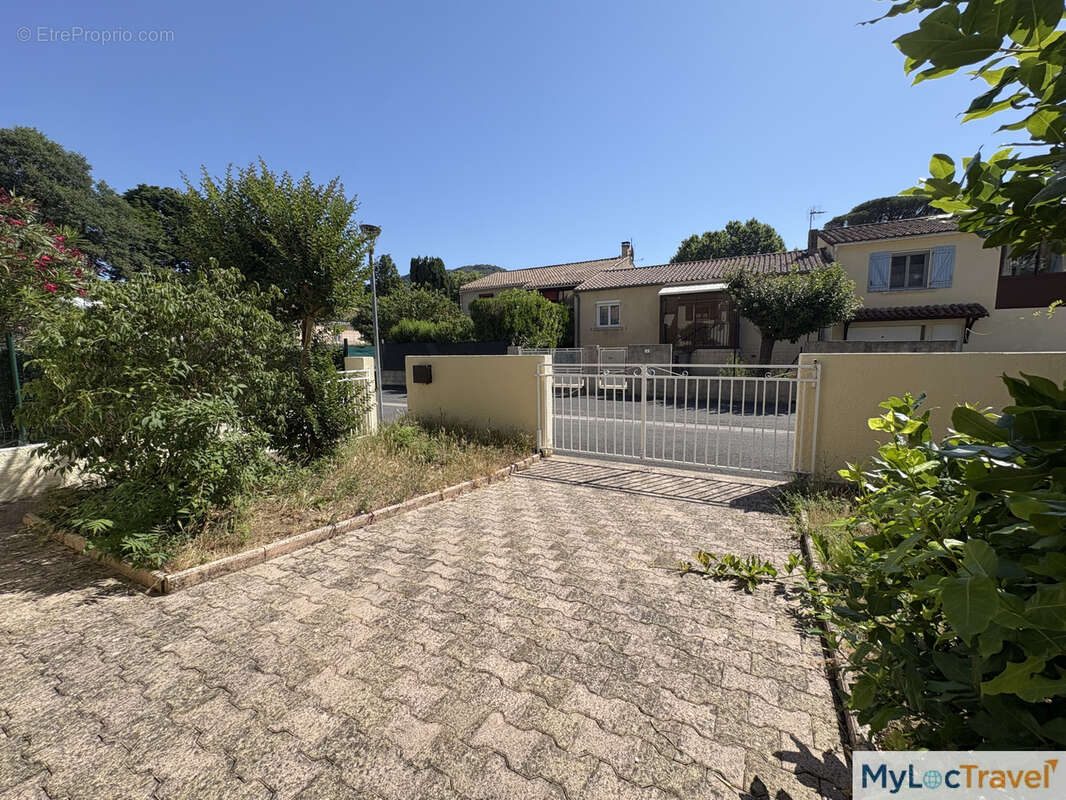 Maison à LAMALOU-LES-BAINS