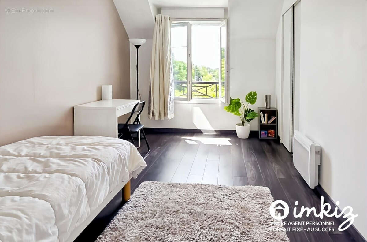 Appartement à EMERAINVILLE
