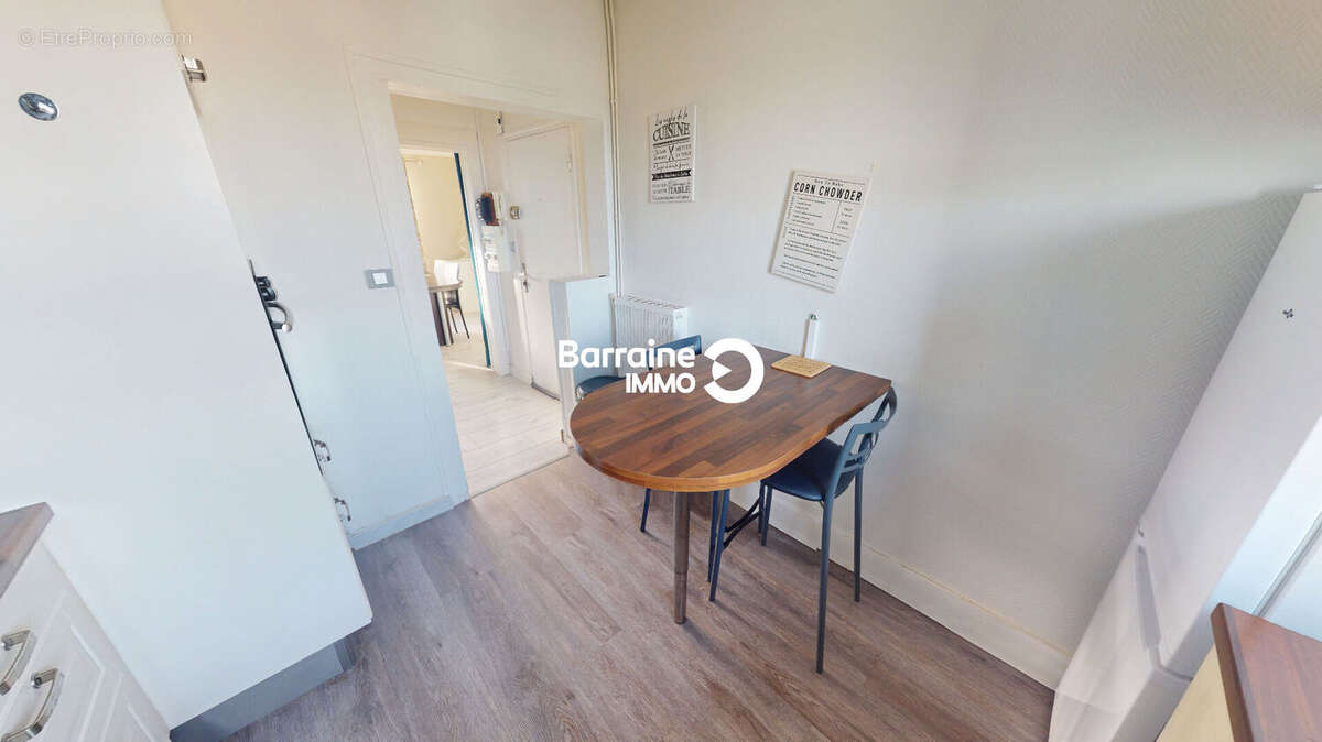 Exclusivité a vendre brest dourjacq appartement t5 79,56 m² dernier étage balcon vue dégagée parking - photo 7