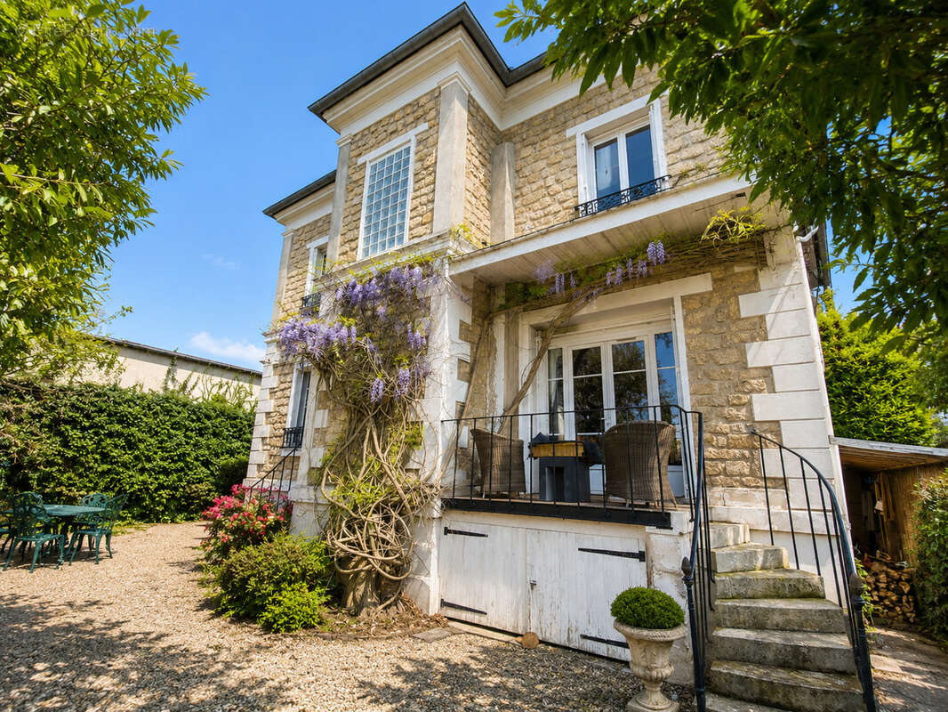 Maison à L'ISLE-ADAM