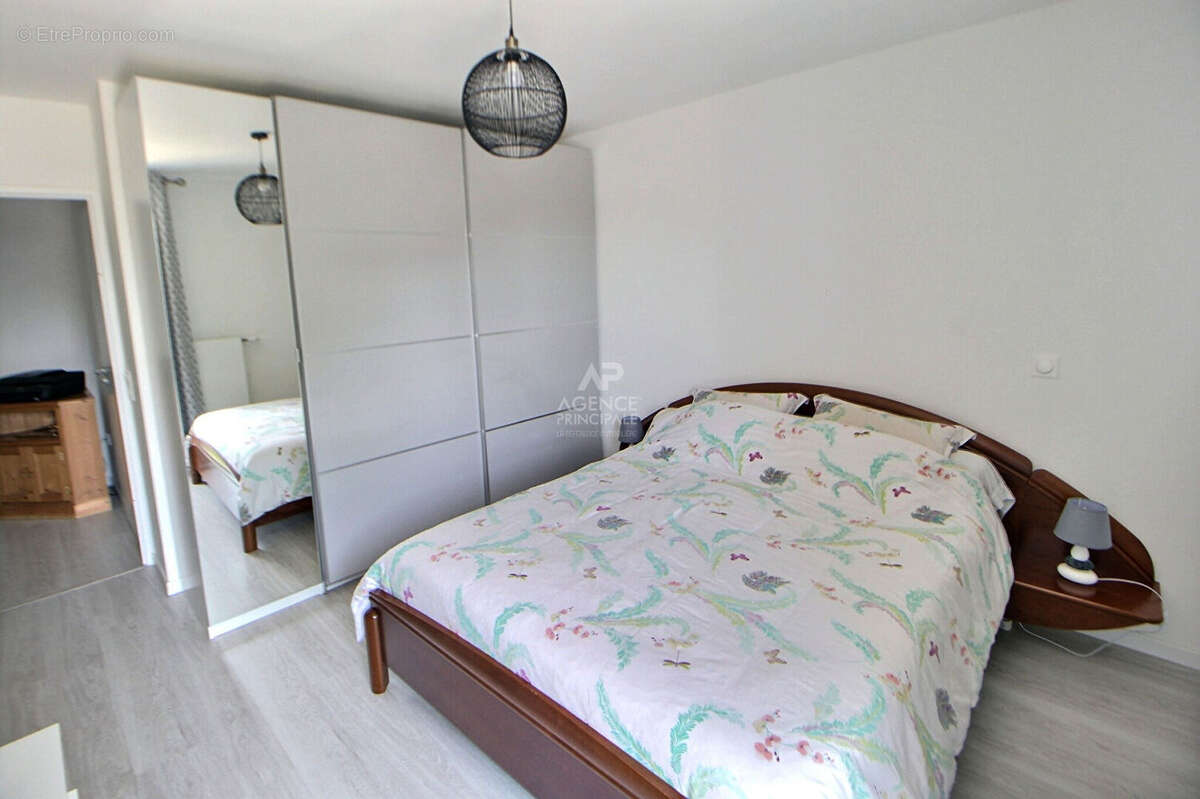 Appartement à VERNEUIL-SUR-SEINE