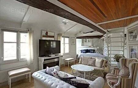 Appartement à PARIS-6E
