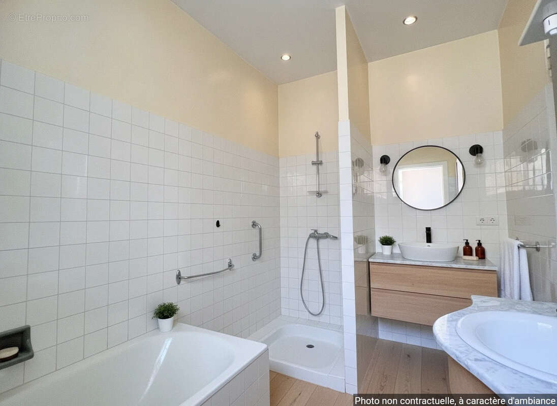 Aux portes de Cognac, MAISON avec terrain à réinventer selon vos envies - photo 12