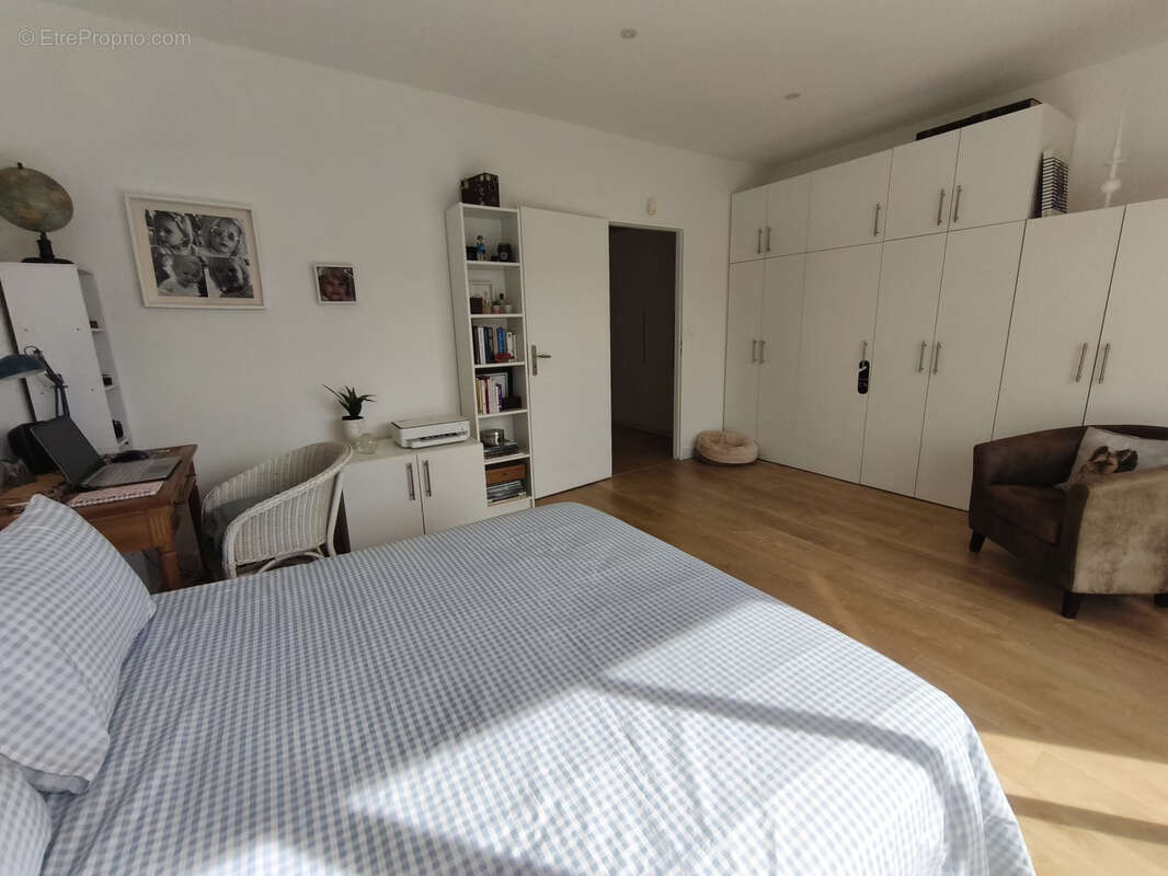 Maison à SIX-FOURS-LES-PLAGES