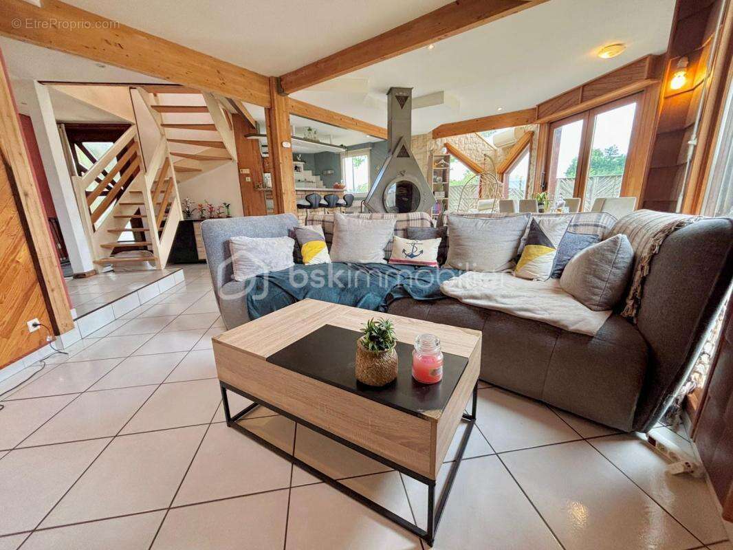 Maison à SAINT-CREPIN-IBOUVILLERS