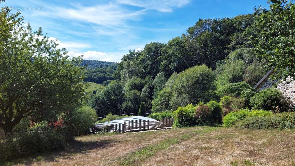 Maison à JALEYRAC
