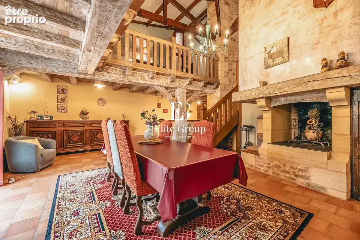 À VENDRE Maison de village Biron 12 pièces 321.31 m2 - photo 4