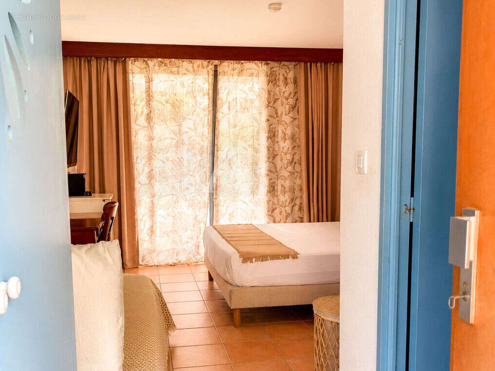 Sainte-Anne (Anse Caritan) - Charmant Studio à vendre de 20 m² avec Terrasse - photo 7
