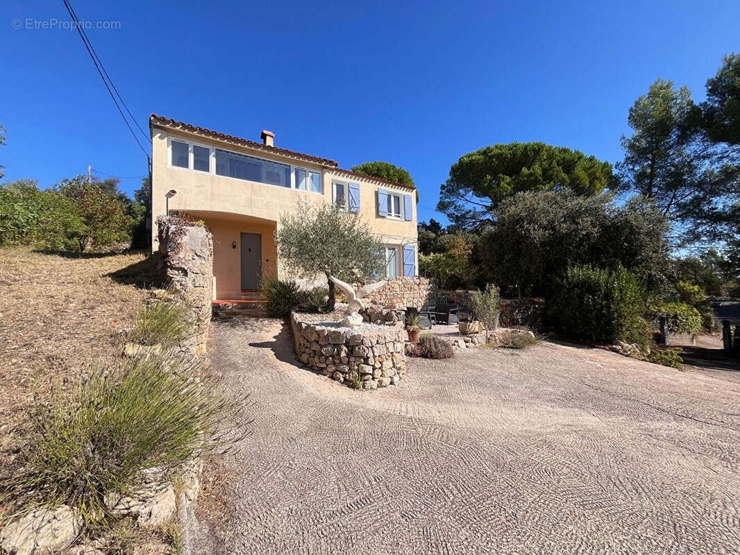 Maison à LE VAL
