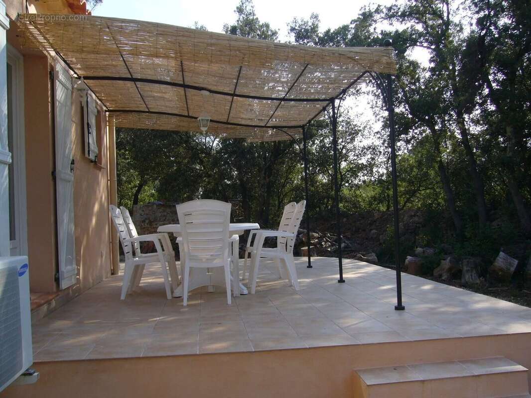 Maison à MONTFORT-SUR-ARGENS