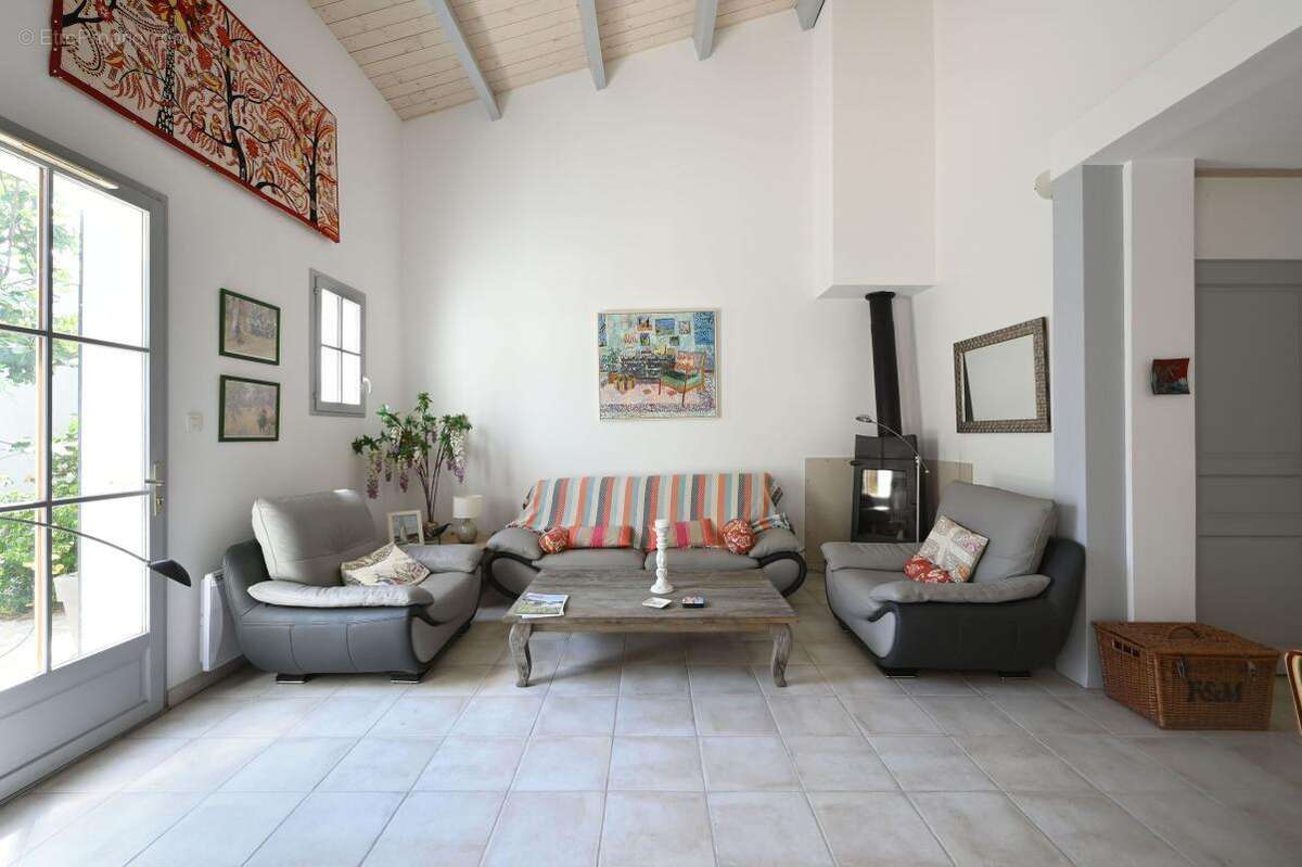 Maison à LA FLOTTE
