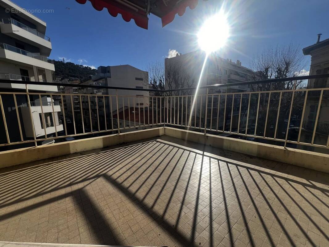 Appartement à NICE
