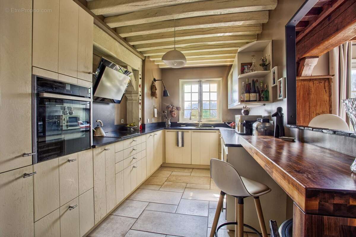 Maison à PONT-L'EVEQUE
